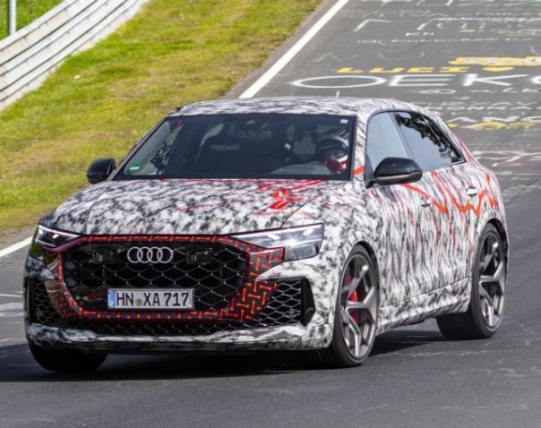 Audi RS Q8 performance